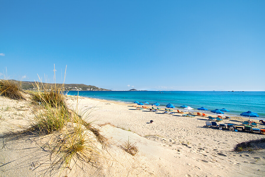 plaka beach naxos